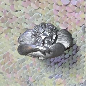 625 Silver Angel Pin